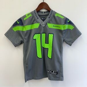 Seattle Seahawks Metcalf youth small jersey grey